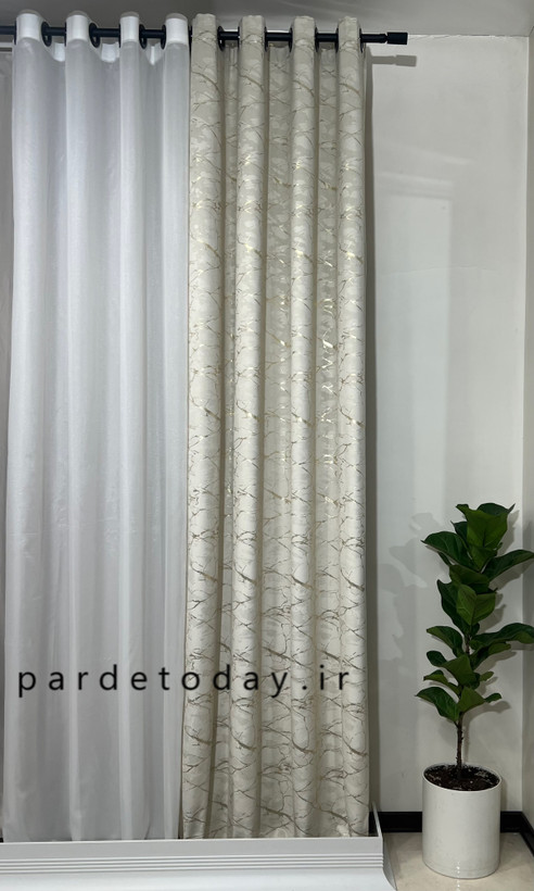 پرده مخمل طلا کوب پانچی رنگ شیری