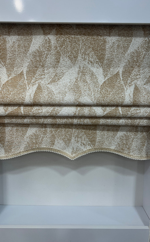 پرده شید رومن پله ای طلایی rooman
