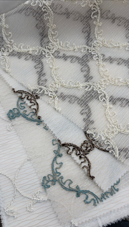 پرده شید دومکانیزم برجستهturk