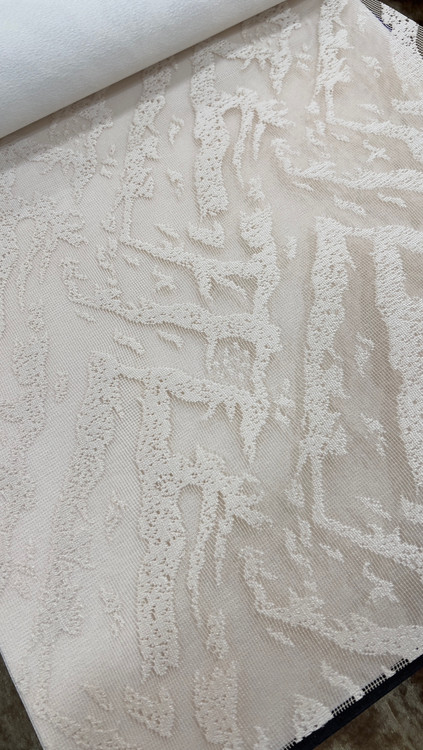 پرده شید کرم و طلایی