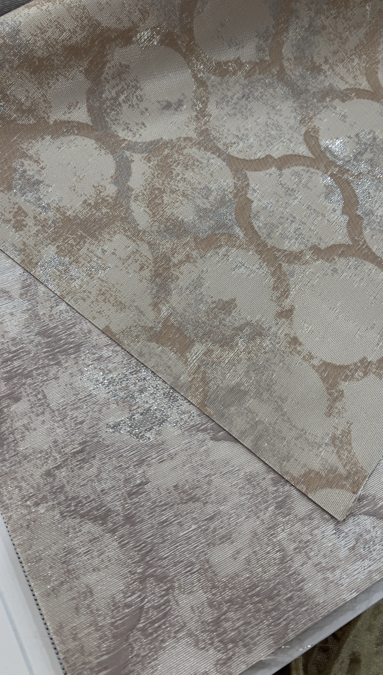 پرده شید ضخیم‌طرح مراکشی