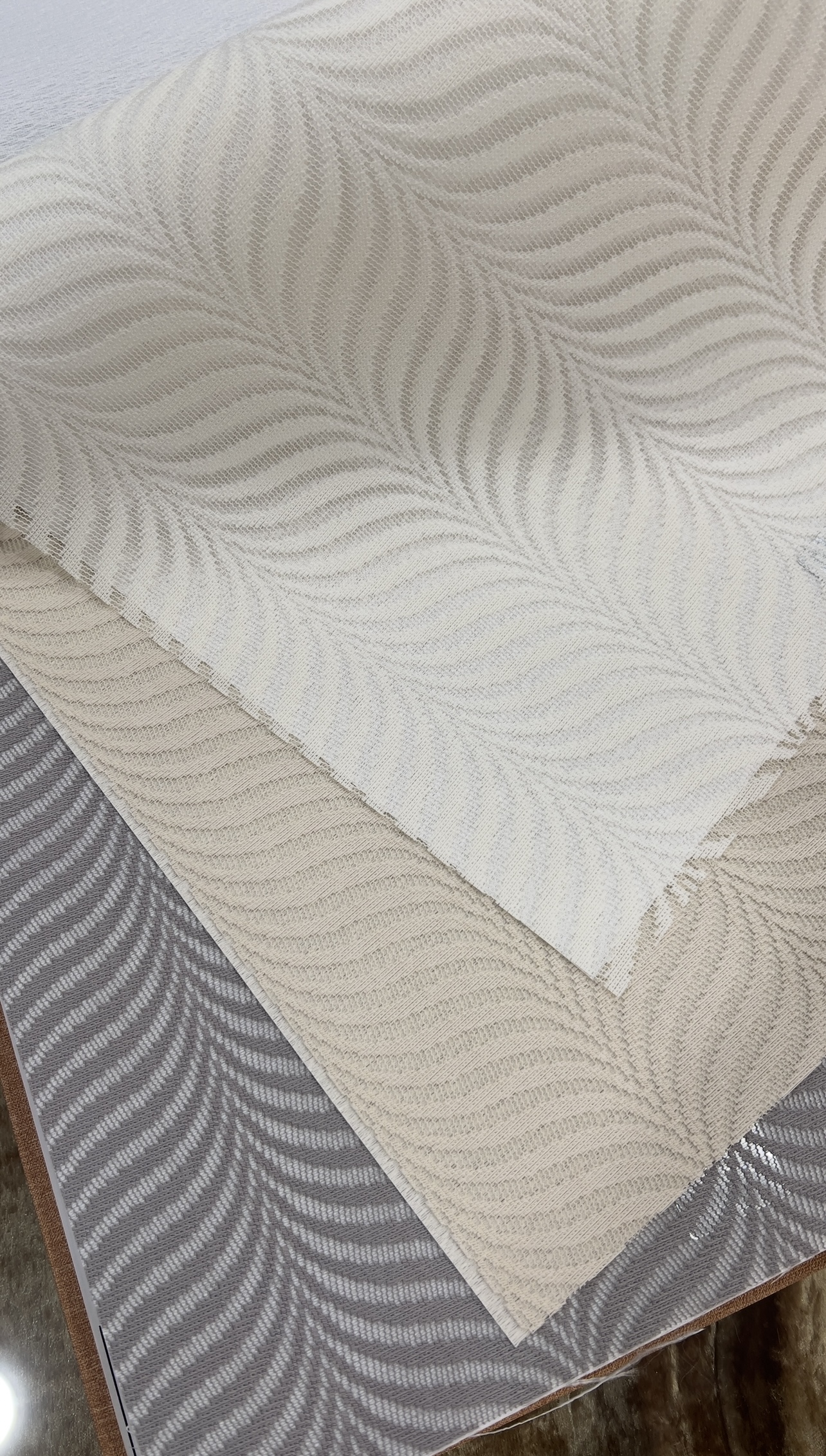 پرده شید دو‌مکانیزم