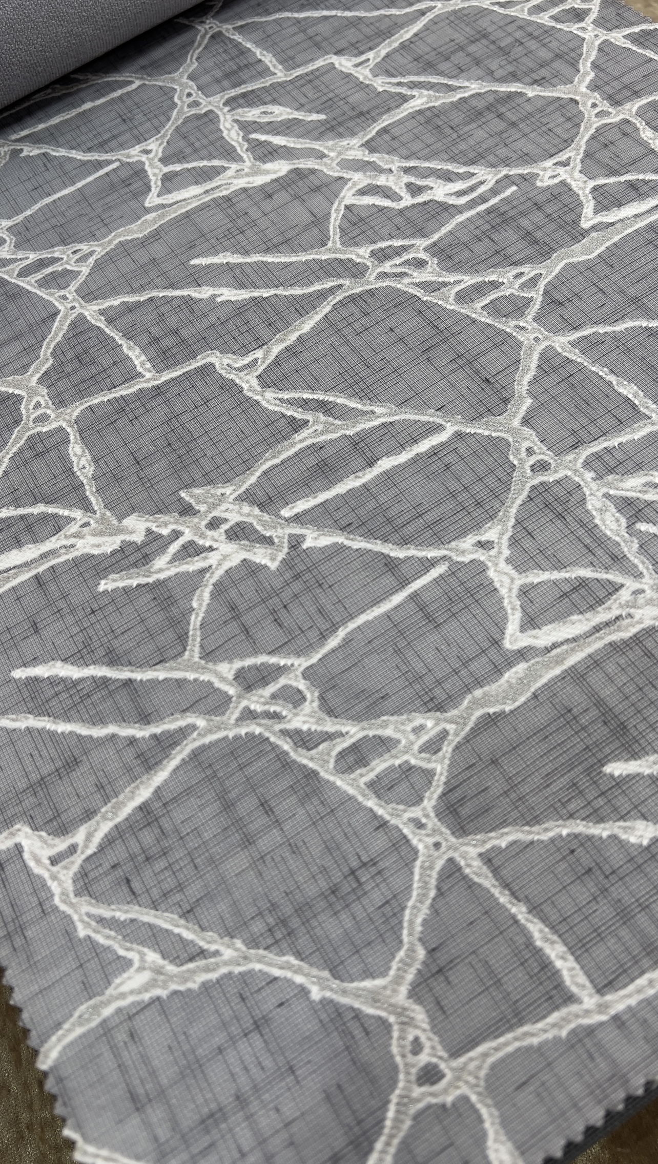 پرده شید دو مکانیزم‌ رنگ‌روشن ترک