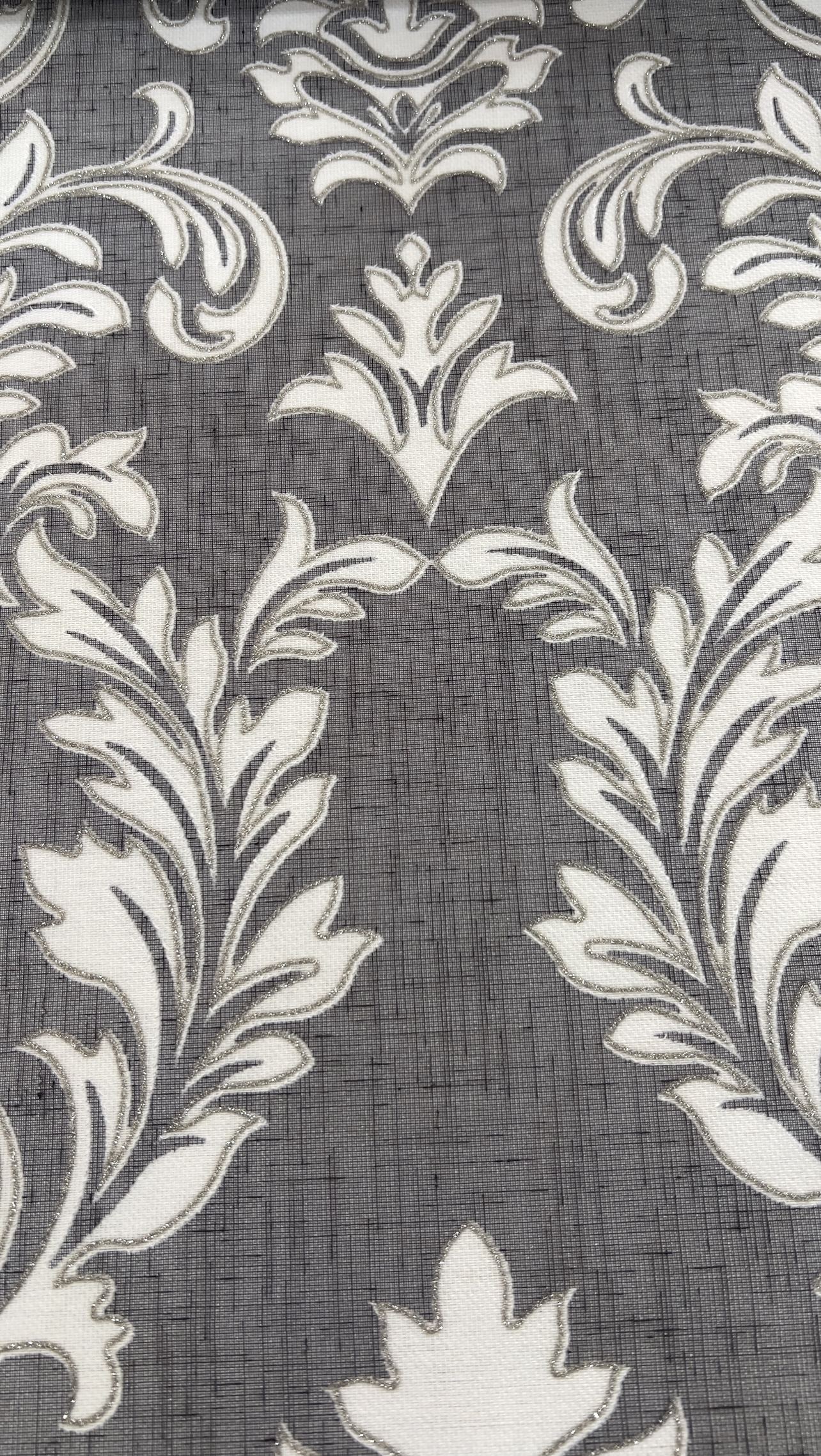 پرده شید استر دار رنگ مشکی طرح دار