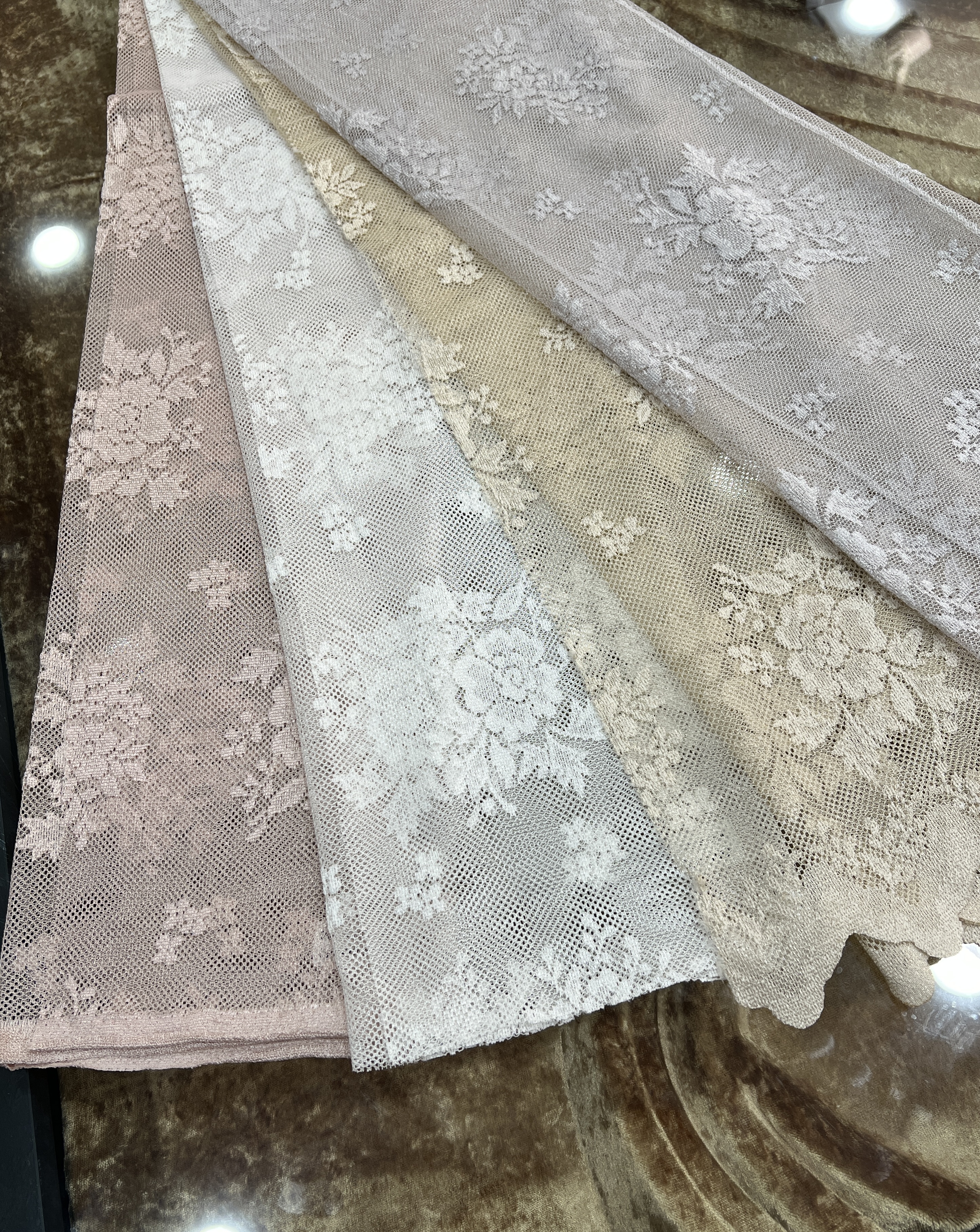 پرده توری ایکیا در رنگبندی