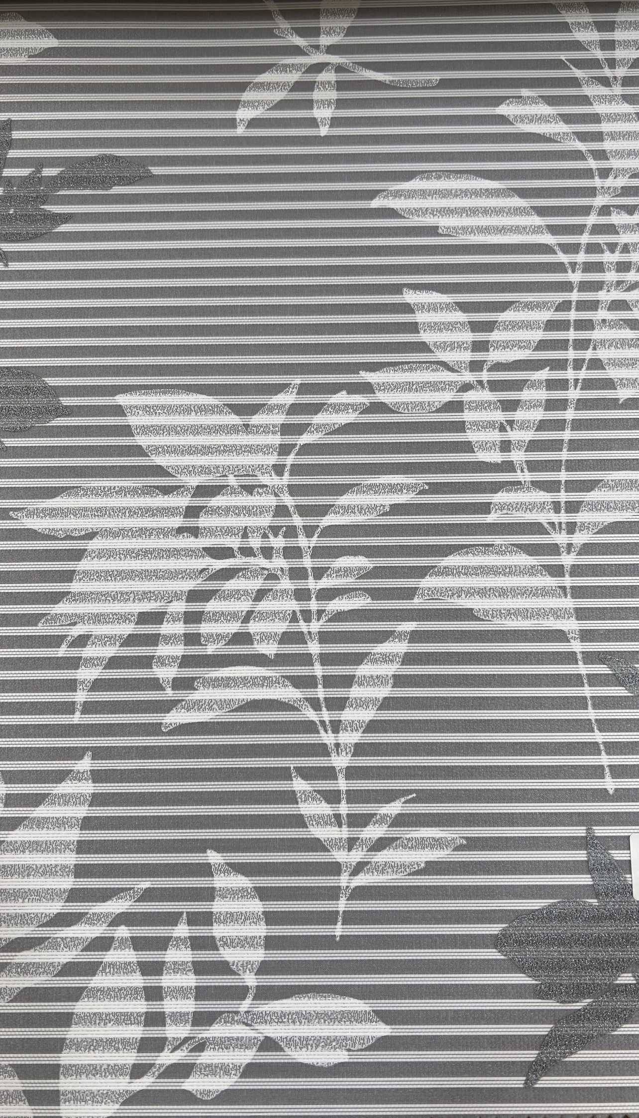 پرده شید مدل شب و روز رنگ طوسی