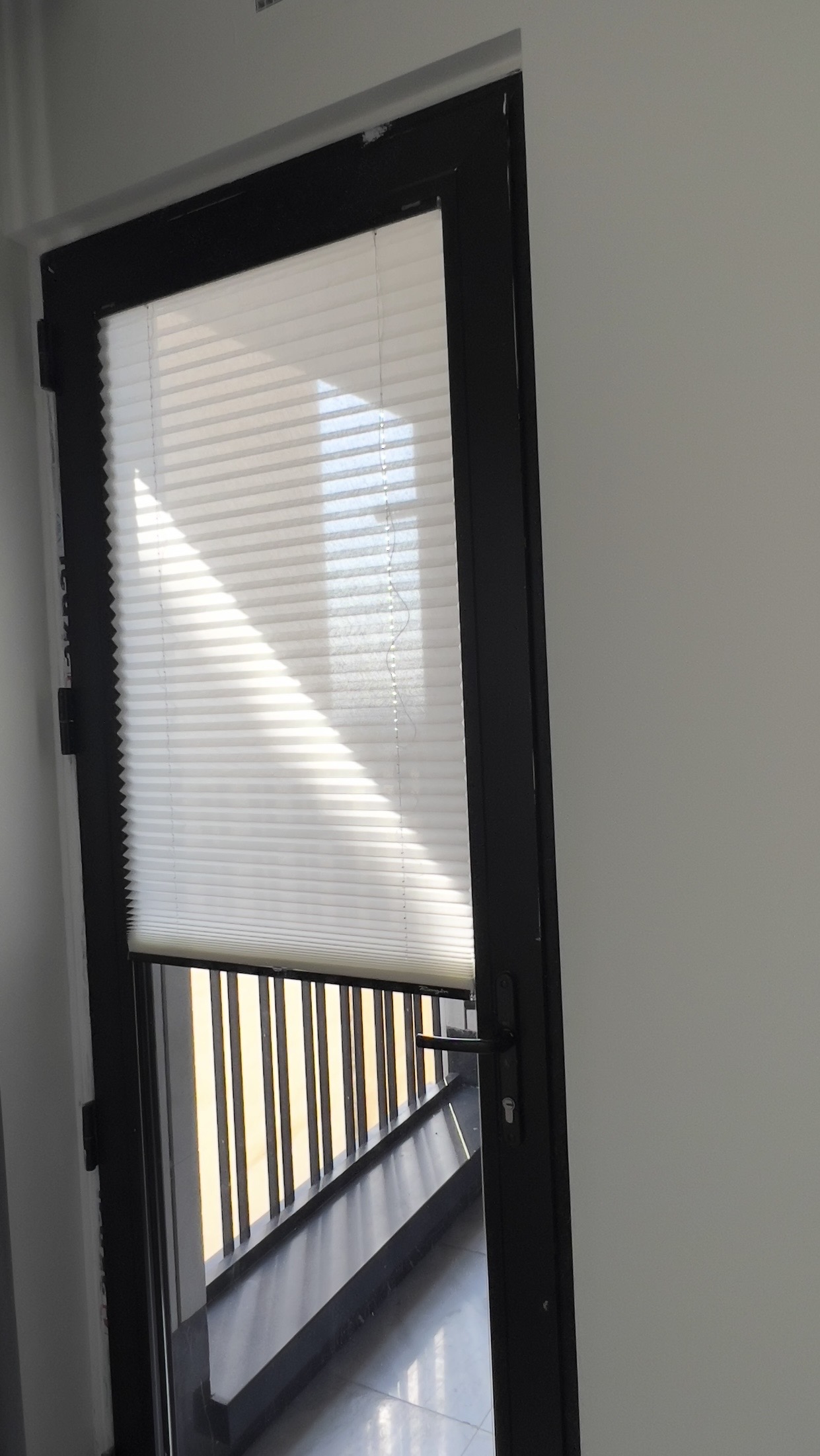 پرده شید پلیسه ساده ترک